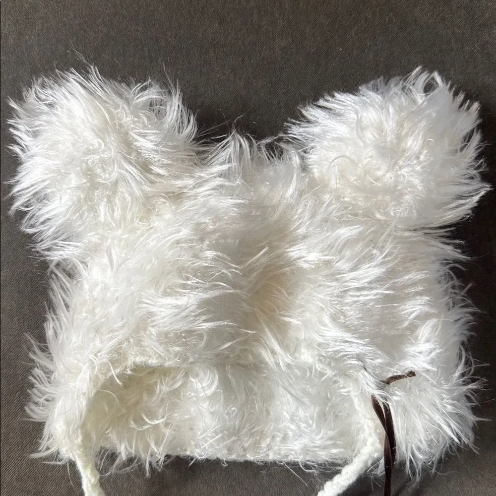 Daisy Baby Infant Toddler Fuzzy Lil’ Bear Beanie Hat White Size 12-24 months NWT